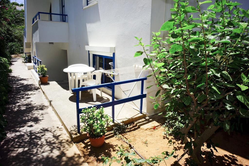 Anthea Apartments Paleochora Zimmer foto
