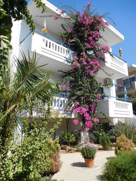 Anthea Apartments Paleochora Exterior foto